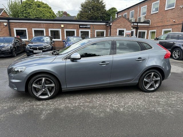 Volvo V40 2.0 D3 R-design Hatchback Euro 5 Grey #5