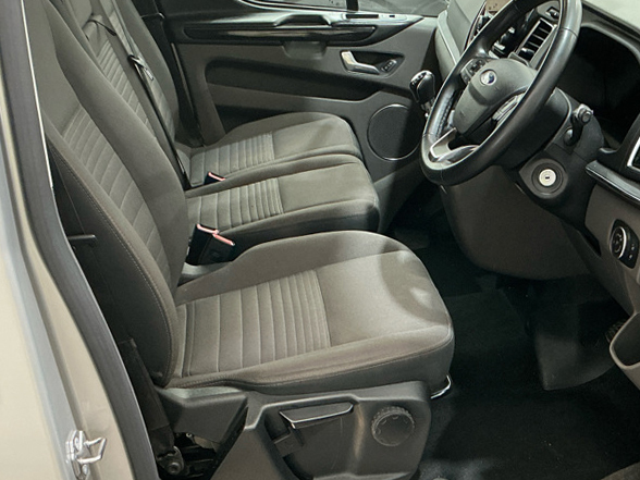 Ford Tourneo Custom 320 Titanium L2 H1 Lwb 2.0 Ecoblue 130Ps Silver