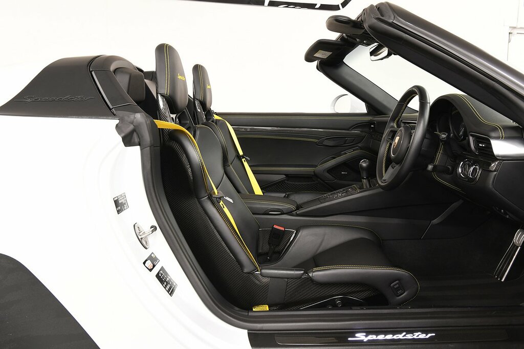 Porsche 911 991 White #6