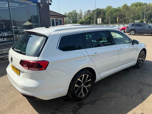 Volkswagen Passat Tdi Evo Sel Estate White #5