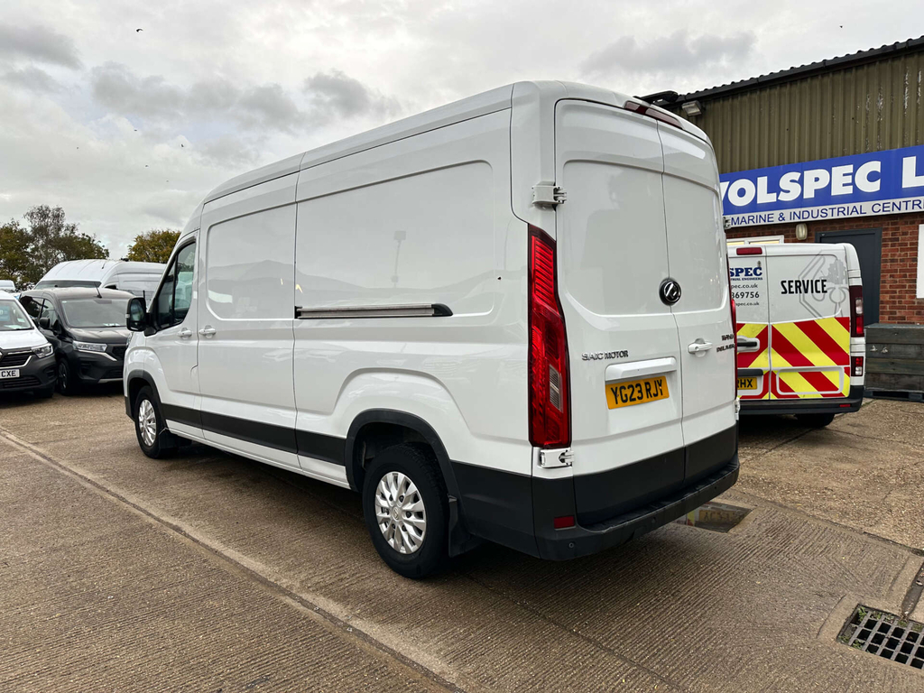 Maxus Deliver 9 Mpv White #6