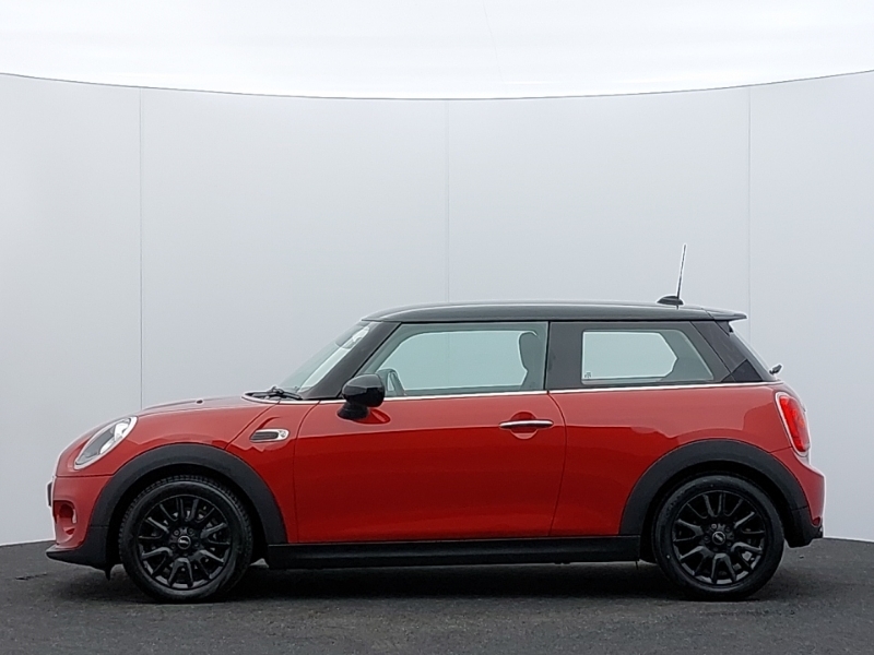 Mini Hatch 1.5 Cooper Red #4