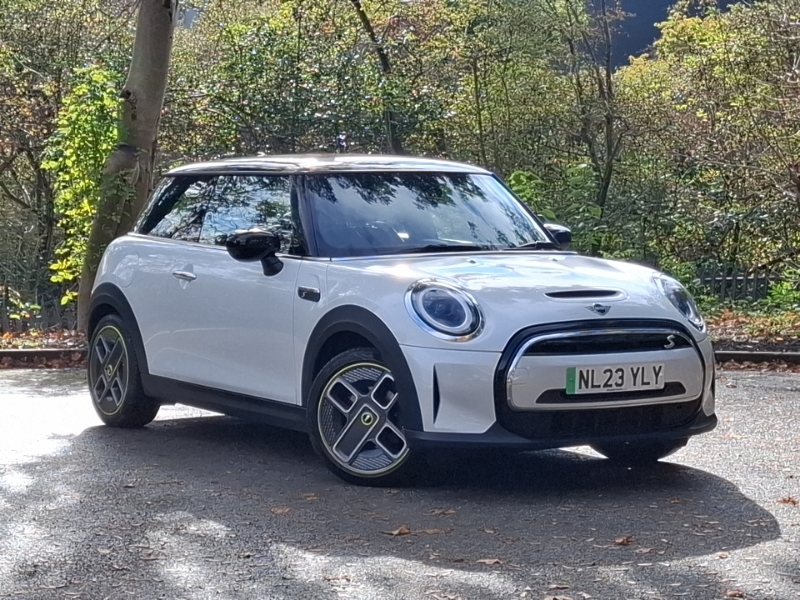 Mini Hatch 135Kw Cooper S Level 2 33Kwh White