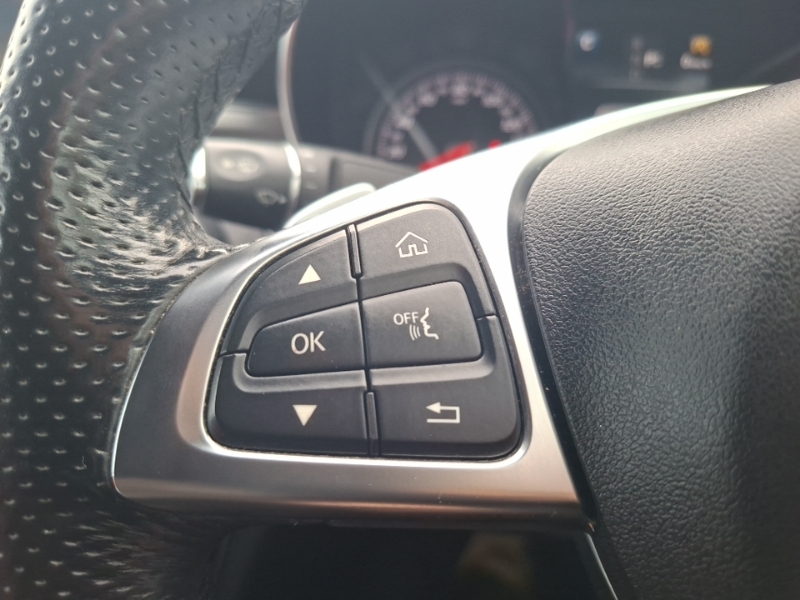 Mercedes-Benz C Class C300 H Amg Line Premium Black #12