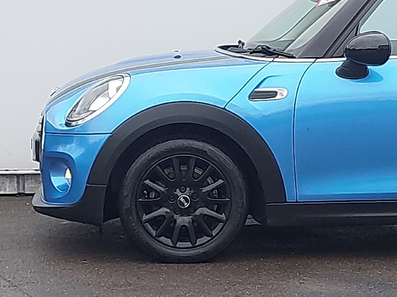 Mini Hatch 1.5 Cooper Euro 6 Ss White #18