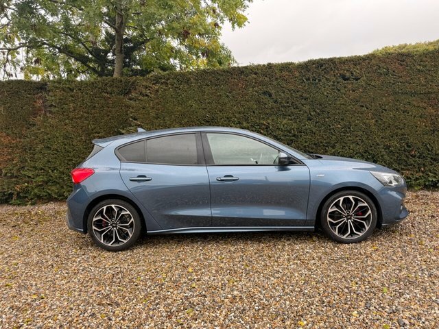 Ford Focus 1.5 Ecoblue St-line X Hatchback Blue #4