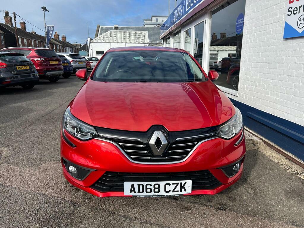 Renault Megane 1.5 Blue Dci Iconic Euro 6 S S Red #2