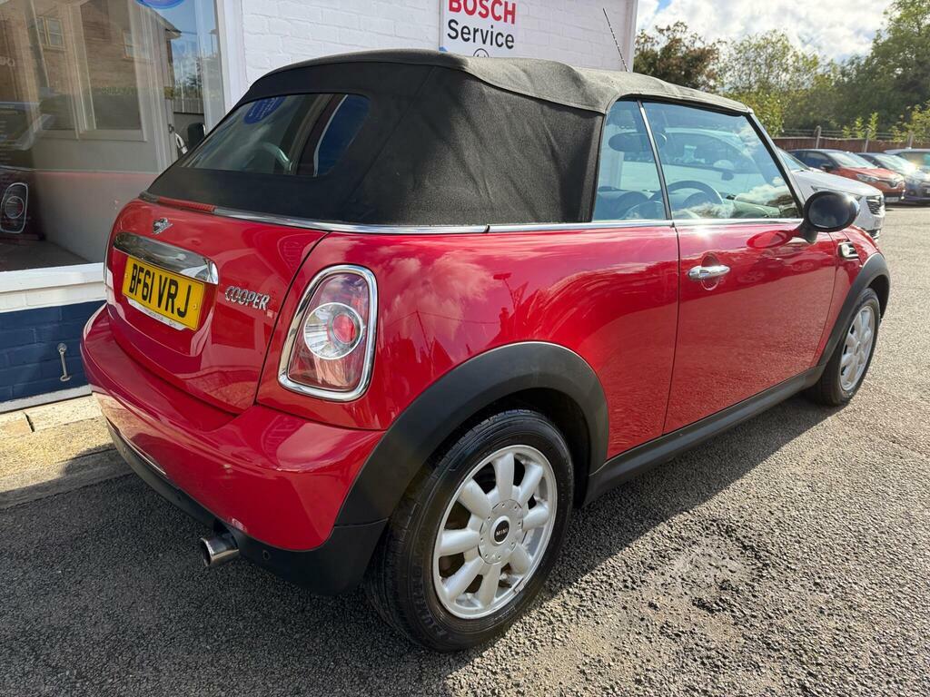Mini Convertible 1.6 Cooper Euro 5 S S Red #4