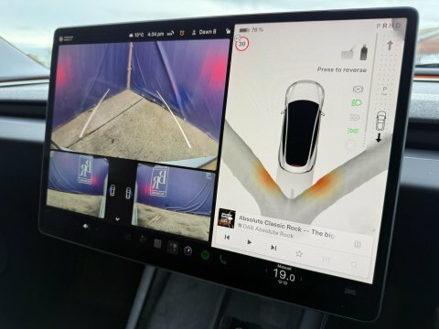 Tesla Model 3 Saloon Grey #39