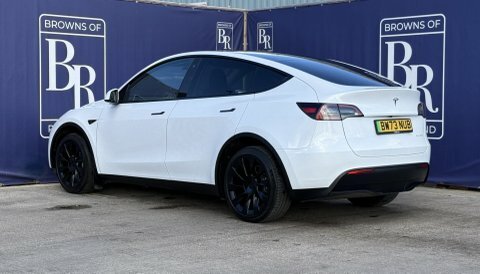 Tesla Model Y Dual Motor Long White #6