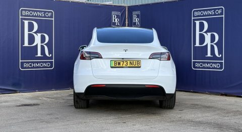 Tesla Model Y Dual Motor Long White #5