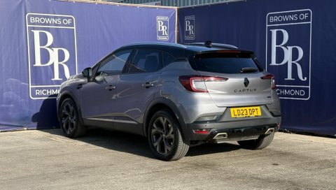 Renault Captur 1.6 E-tech 9.8Kwh Black #6