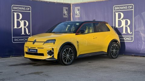 Renault 5 E-Tech 110Kw Techno Comfort Range 52Kwh Yellow #8