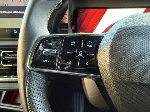 Renault 5 E-Tech 110Kw Techno Comfort Range 52Kwh Yellow #28