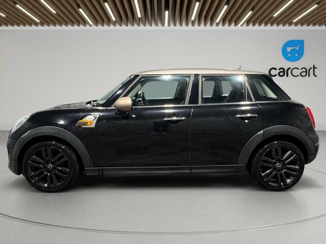 Mini Hatch Cooper Seven Hatchback Black #4