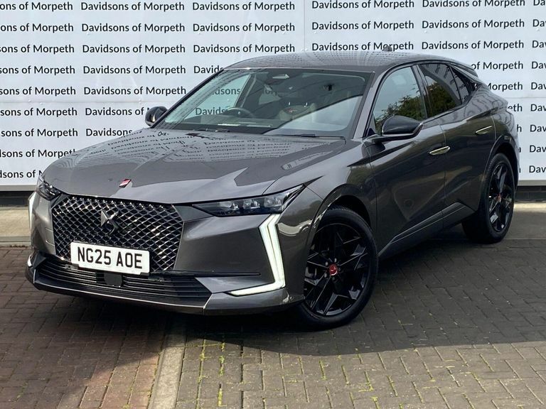 DS DS 4 1.6 E-tense 12.4Kwh Performance Line Hatchback NG25AOE Grey #3