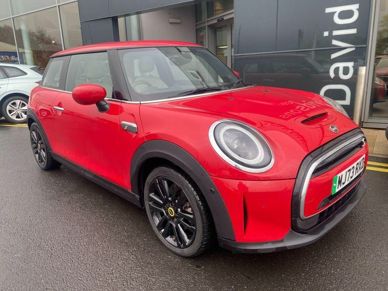 Mini Hatch Cooper Se 32.6Kwh Level 3 Hatchback A Red