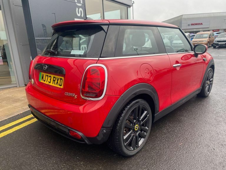 Mini Hatch Cooper Se 32.6Kwh Level 3 Hatchback A Red #3
