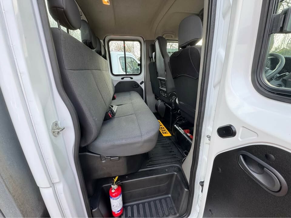 Renault Master 2.3 D-cab Arb Rwd Lll35tw Energy Dci 145 Bu White