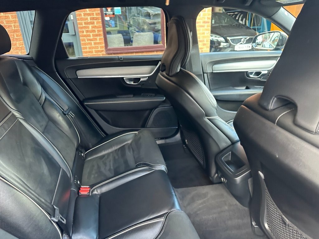 Volvo V90 2.0 B4p Inscription Black #29