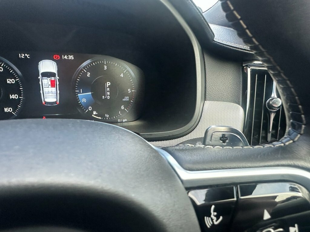 Volvo V90 2.0 B4p Inscription Black #37