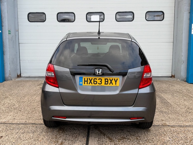 Honda Jazz 1.4 I-vtec Es Plus Grey #5