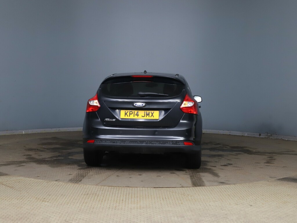 Ford Focus 1.6 Tdci Zetec Navigator Black #4
