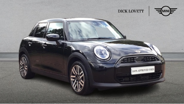Mini Hatch 1.5C Classic Steptronic Euro 6 Black