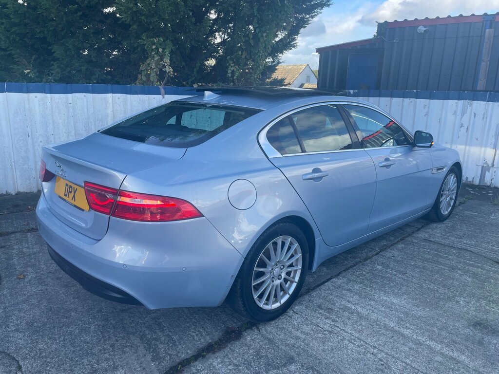 Jaguar XE 2.0D Portfolio Saloon Euro 6 S Grey #3