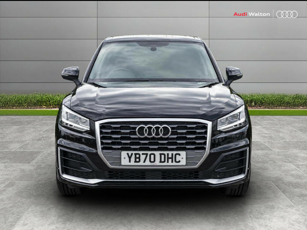 Audi Q2 S Line 35 Tfsi 150 Ps S Tronic Black #2