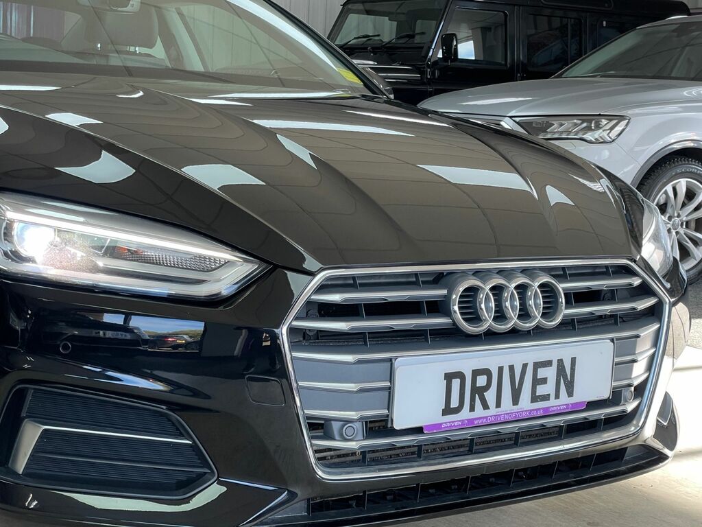 Audi A5 Sport Black #3