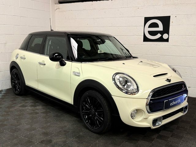 Mini Hatch 2.0 Cooper S Hatchback Euro 6 S White