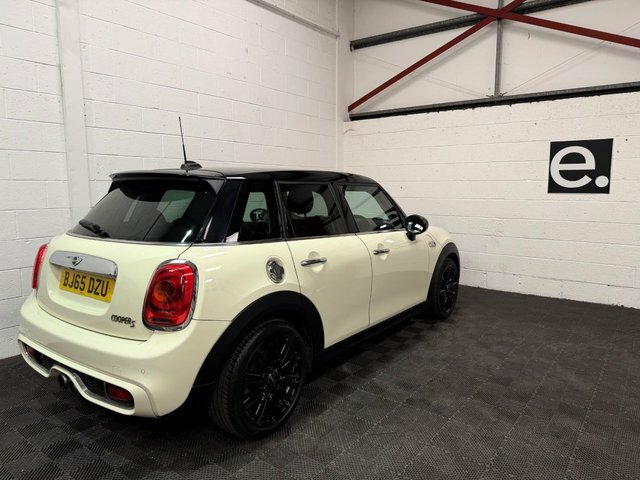 Mini Hatch 2.0 Cooper S Hatchback Euro 6 S White #4