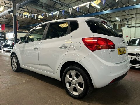 Kia Venga 3 Sat Nav White #5