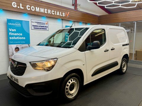 Vauxhall Combo 1.5 Turbo D White