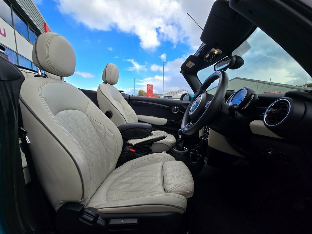 Mini Convertible Convertible 2.0 John Cooper Works Steptronic Euro Orange #36