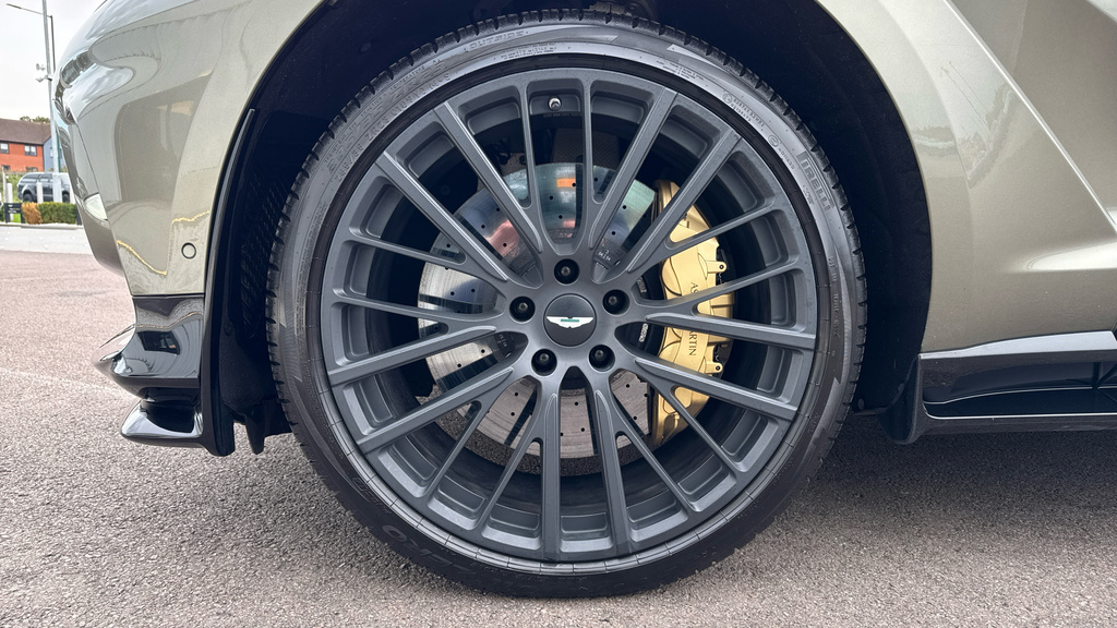 Aston Martin DBX Hatchback Grey #5