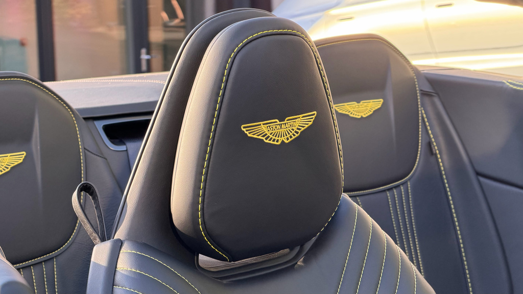 Aston Martin DB11 Convertible Black #6