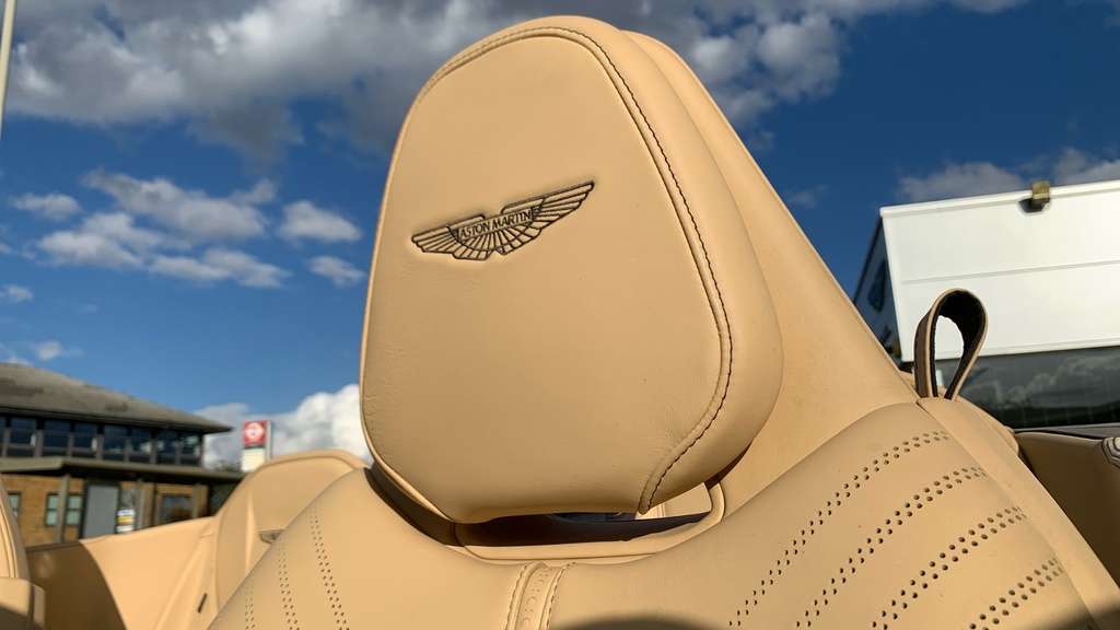 Aston Martin DB11 Convertible Brown #5