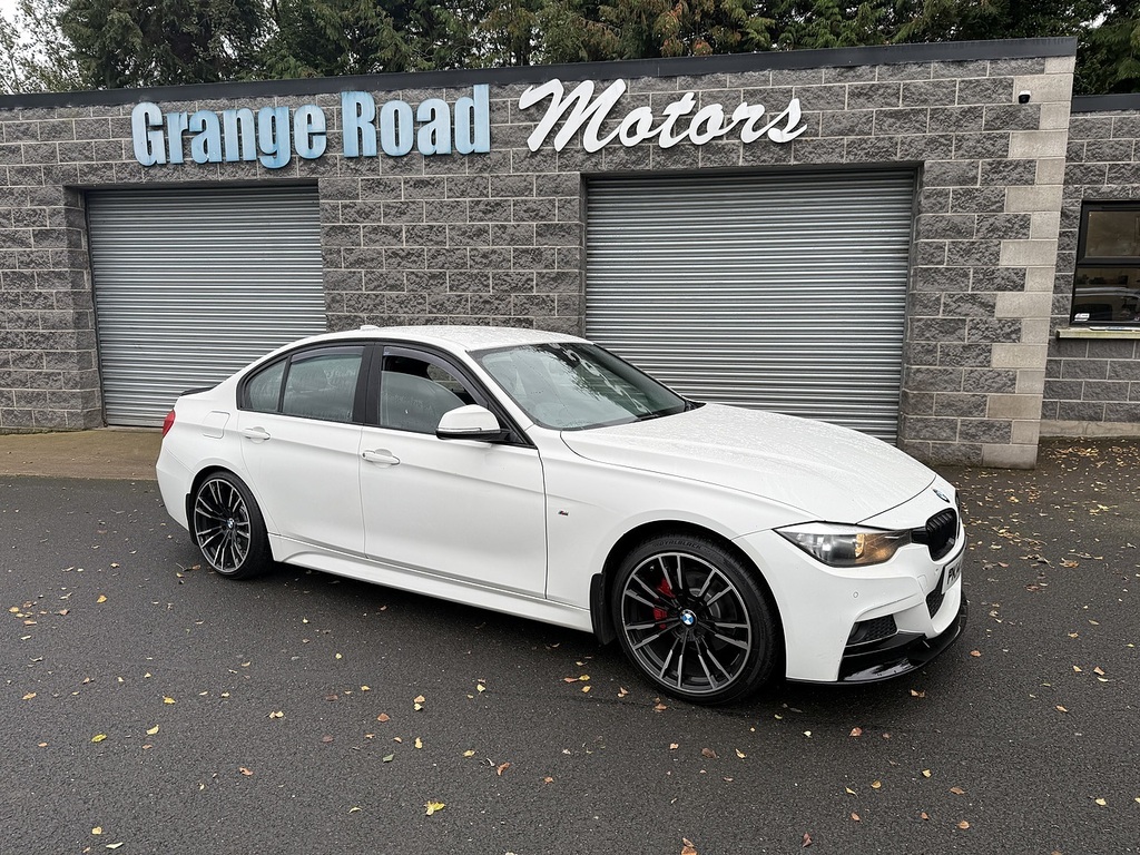 BMW 3 Series 2.0L 318D M Sport White #1