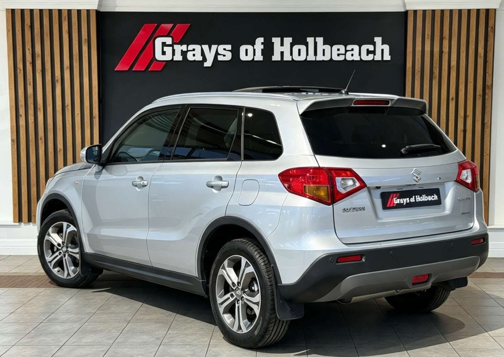Suzuki Vitara Sz5 Ddis Allgrip 4Wd Silver #4