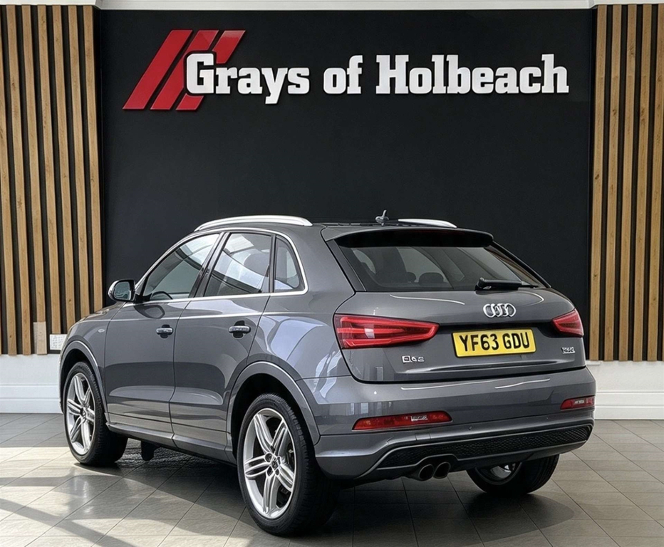 Audi Q3 S Line Tdi Quattro 4Wd  #3