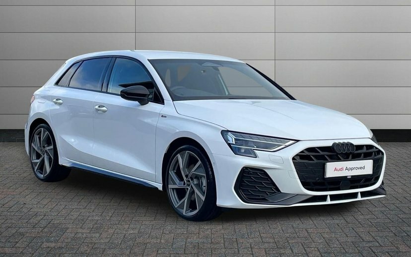 Audi A3 1.5 Tfsi Black Edition Sportback S Tron White