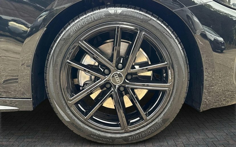 Audi A5 2.0 Tdi Black Edition Saloon S Tronic Q Black #5