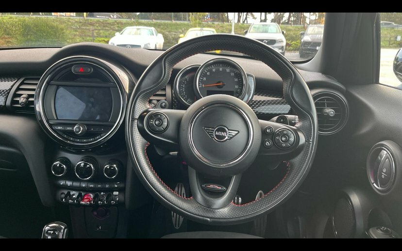 Mini Hatch 5-Door Hatch Cooper S Sport NU20PWO Black #5