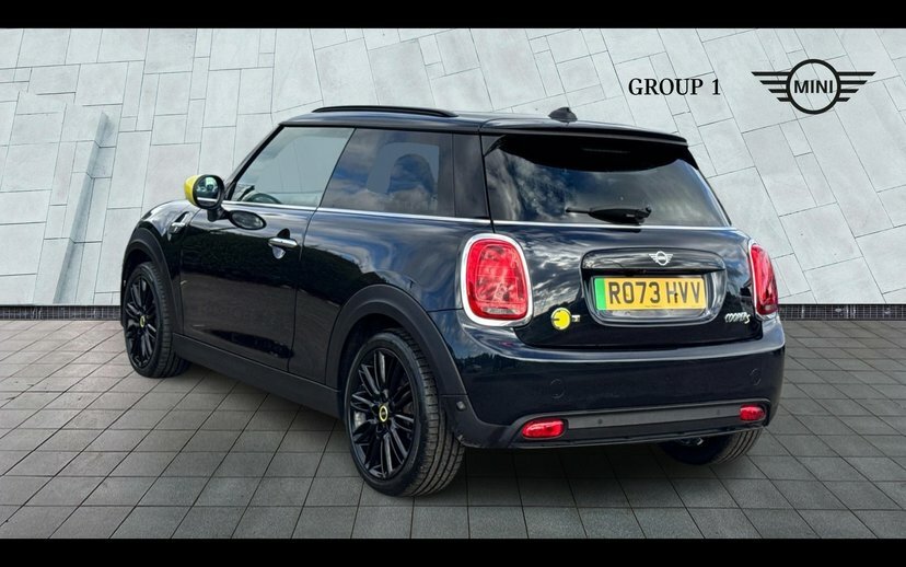 Mini Hatch Level 3 RO73HVV Black #2