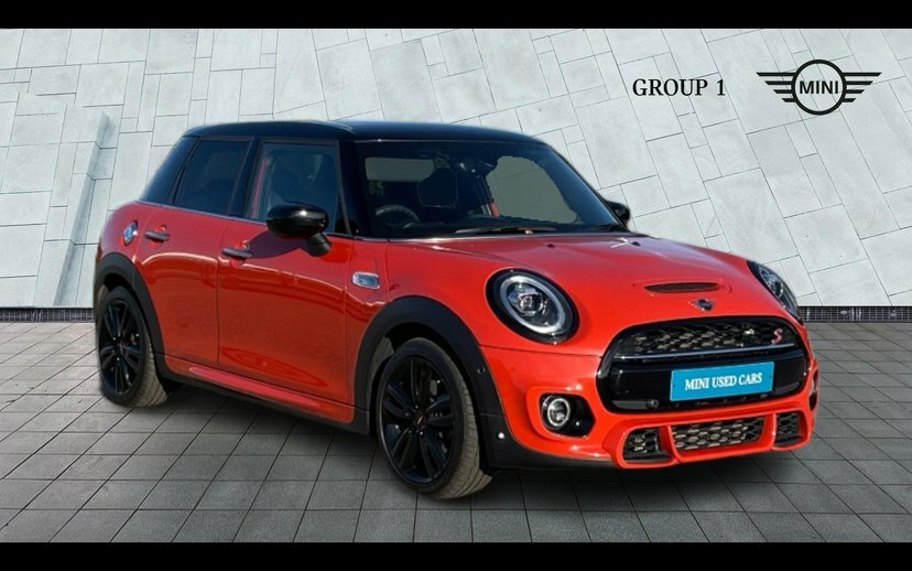 Mini Hatch 5-Door Hatch Cooper S Sport Orange