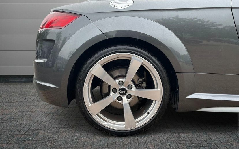 Audi TT 2.0 Tfsi 40 S Line Coupe S Tronic 197 Grey #5