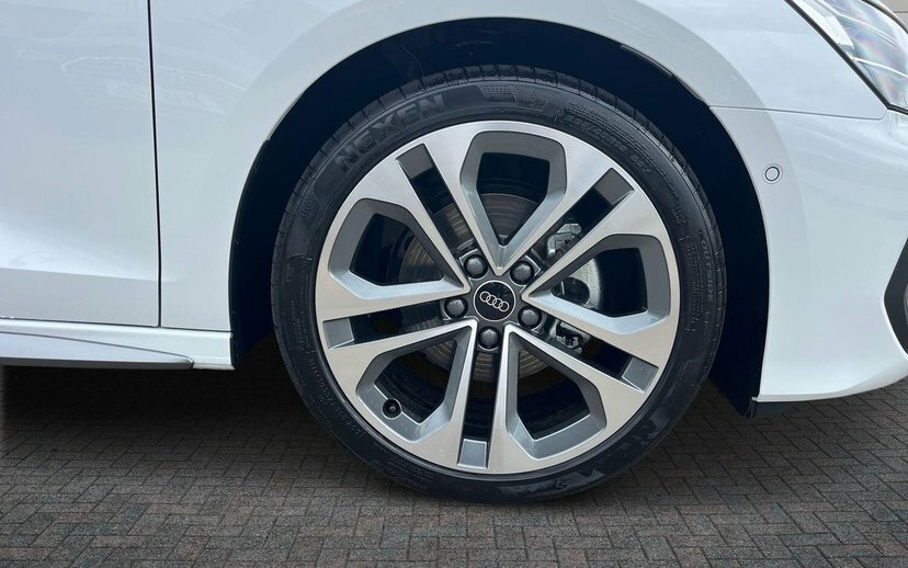 Audi A3 1.5 Tfsi S Line Sportback S Tronic 150 White #5