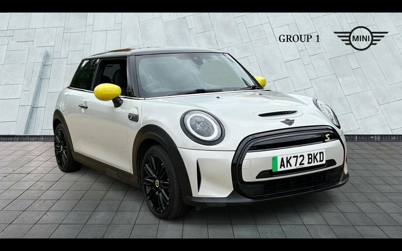 Mini Hatch Level 2 White
